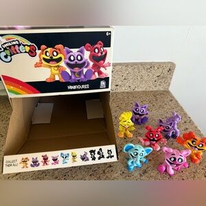 Smiling Critters Mini figures